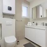 Zorka 公寓 *